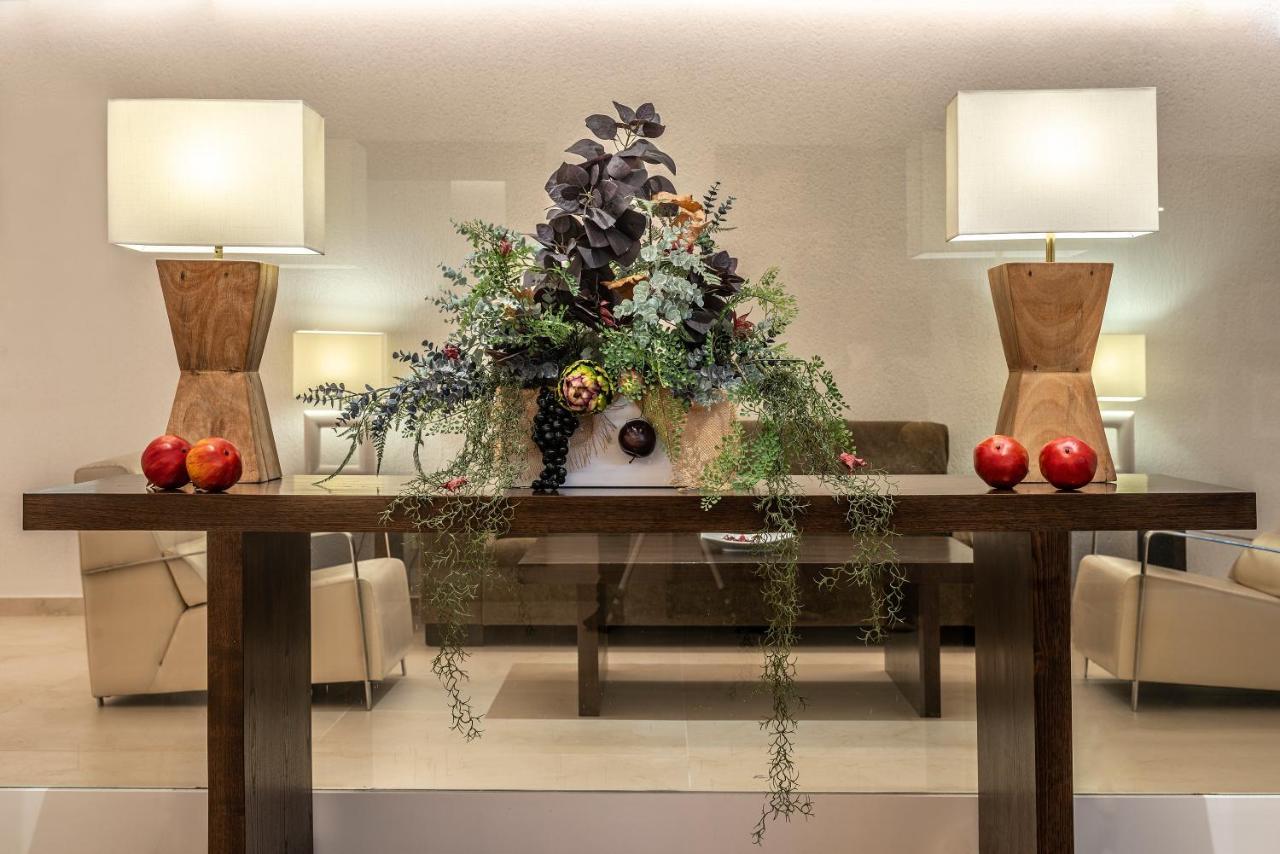 Hotel Txartel Lasarte Oria ภายนอก รูปภาพ