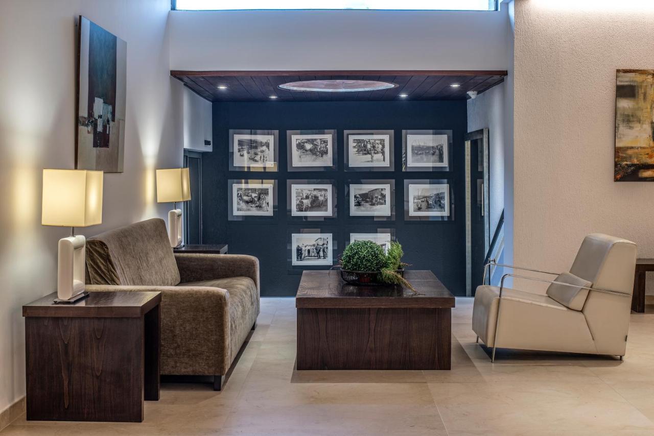 Hotel Txartel Lasarte Oria ภายนอก รูปภาพ