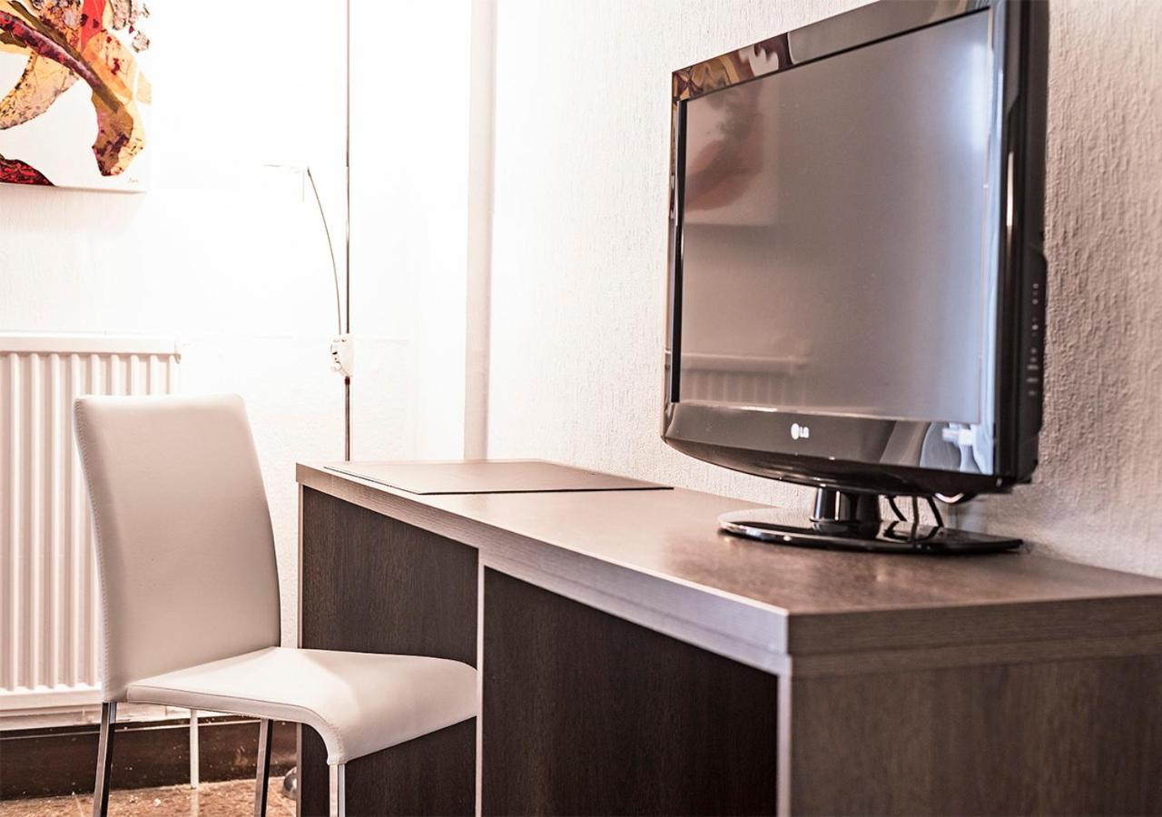 Hotel Txartel Lasarte Oria ภายนอก รูปภาพ